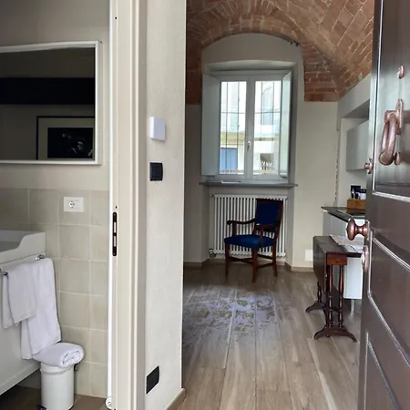 Vicolo San Giuseppe 8a E 8b Apartamento Alba (Piedmont)
