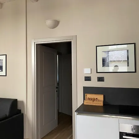 Vicolo San Giuseppe 8a E 8b *