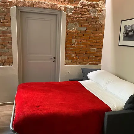 Vicolo San Giuseppe 8a E 8b Alba (Piedmont)