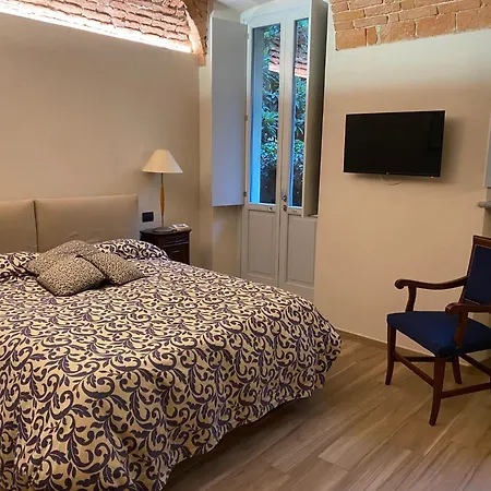 Apartment Vicolo San Giuseppe 8a E 8b Alba (Piedmont)