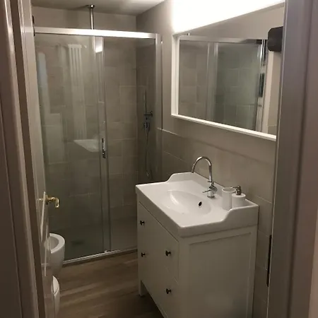 Vicolo San Giuseppe 8a E 8b