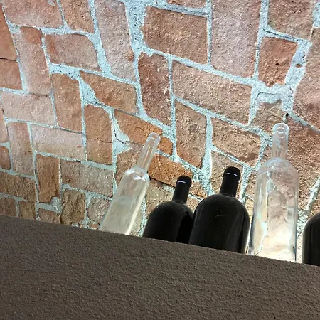 Vicolo San Giuseppe 8a E 8b