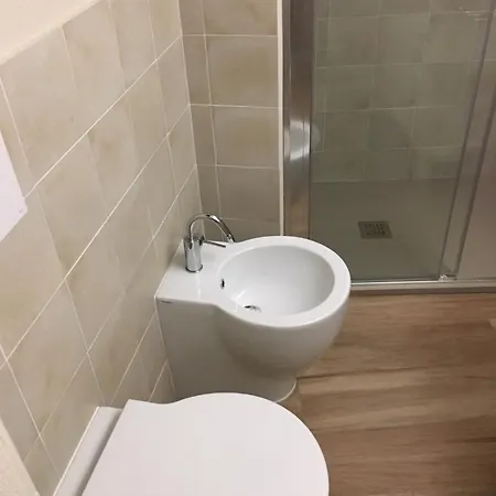 Vicolo San Giuseppe 8a E 8b Apartamento Alba (Piedmont)