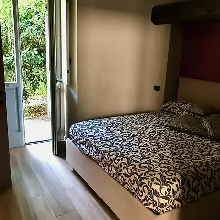 Apartment Vicolo San Giuseppe 8a E 8b